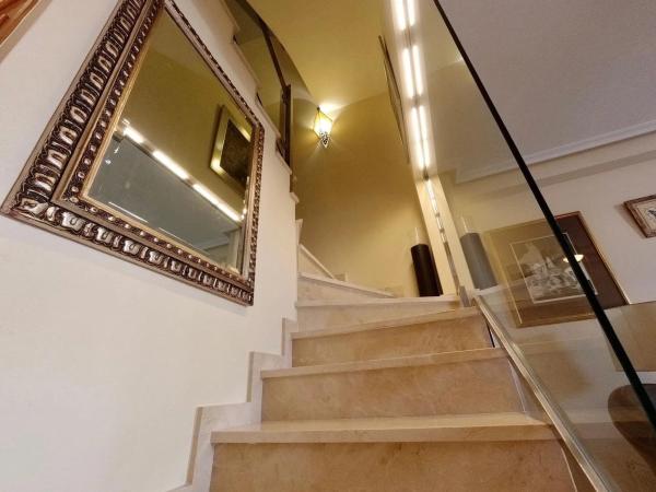 Chalet en Arenales del Sol