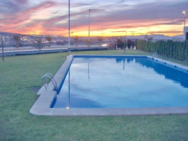 Piso en Arenales del Sol