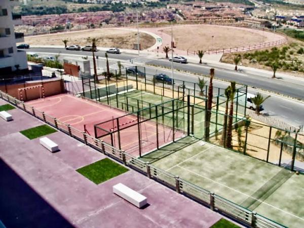 Piso en Arenales del Sol