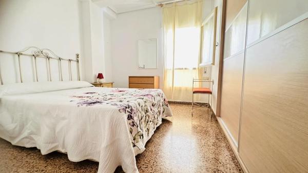 Piso en calle Francisco Tomás y Valiente