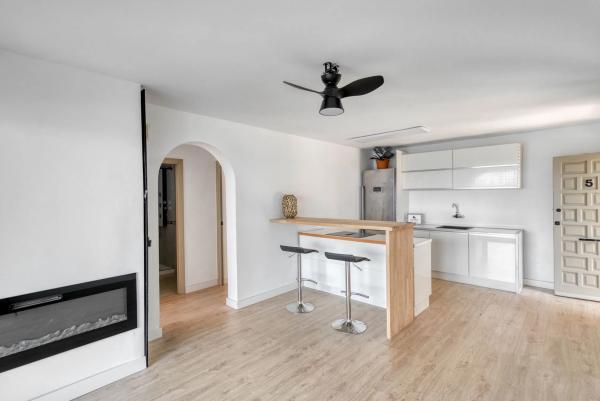 Ático en avenida Catalanet