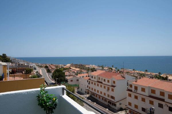 Ático en avenida Catalanet