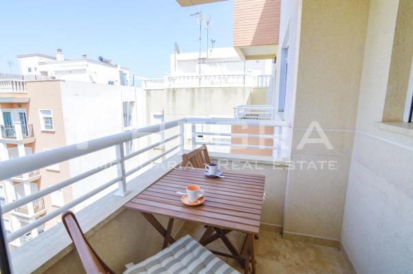 Piso en avenida Alegria, 66