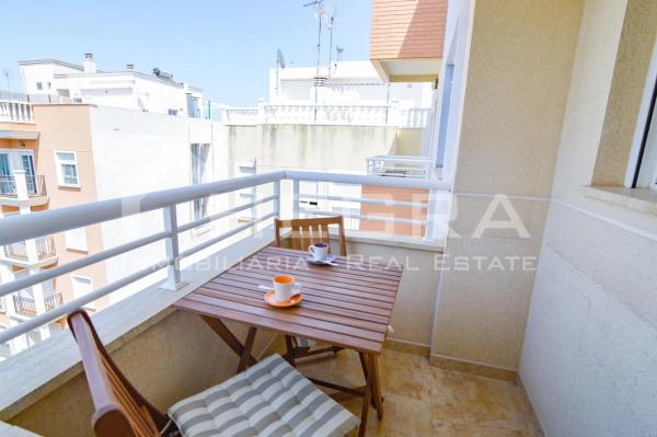 Piso en avenida Alegria, 66