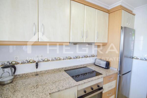 Piso en avenida Alegria, 66