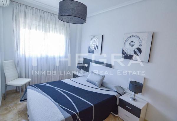 Piso en avenida Alegria, 66