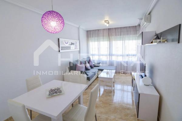 Piso en avenida Alegria, 66