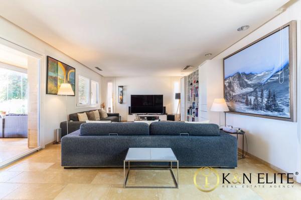 Casa independiente en calle Moixent, 25