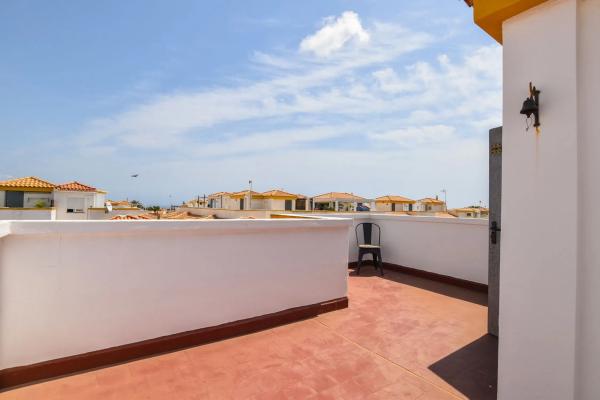 Chalet adosado en avenida D'Escandinàvia, 23