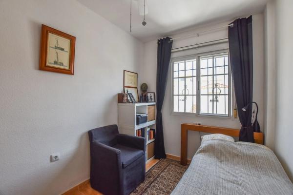 Chalet adosado en avenida D'Escandinàvia, 23