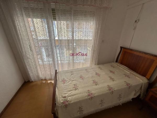 Chalet pareado en calle de Sant Antoni, 1