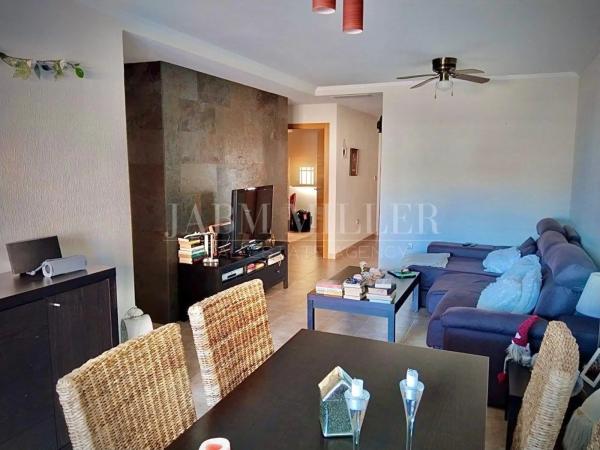 Piso en Arenales del Sol