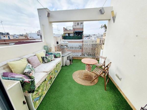 Ático en Barrio Pont Nou-Corazón de Jesús