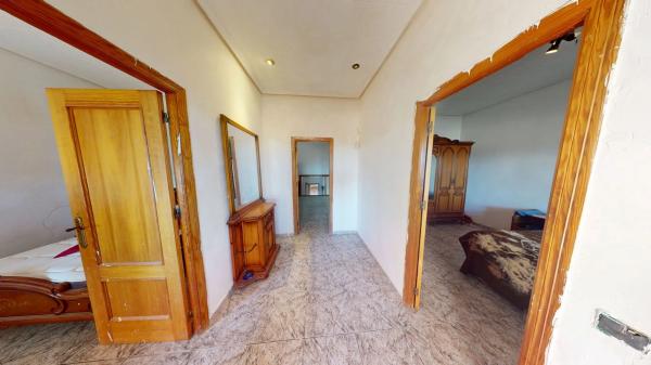 Chalet pareado en alto Partida Torrellano