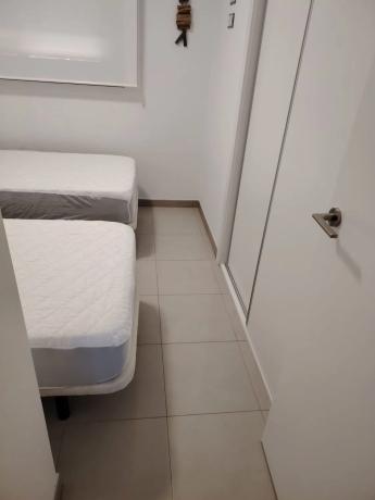 Piso en avenida Costa Blanca, 19