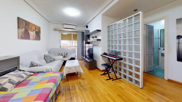 Piso en Barrio Carrús Este