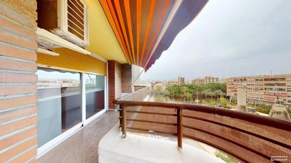 Piso en Barrio Carrús Este