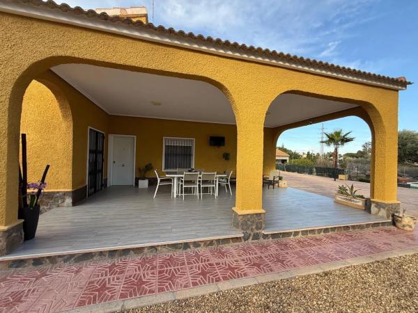 Casa independiente en Partida Algoda