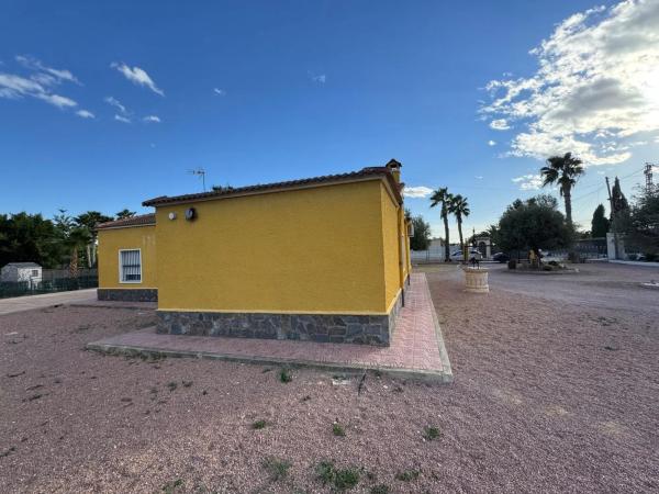 Casa independiente en Partida Algoda
