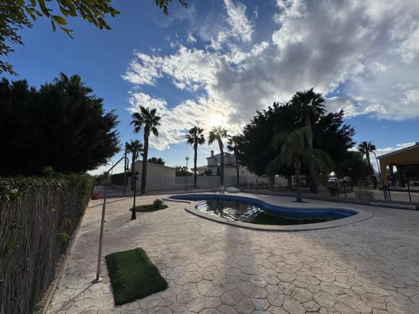 Casa independiente en Partida Algoda