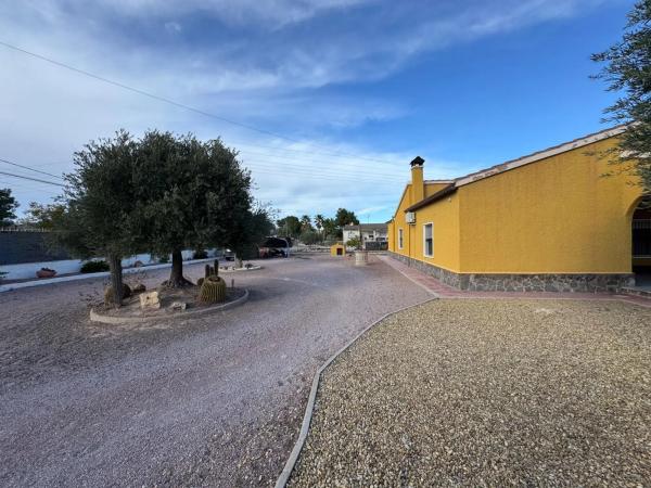 Casa independiente en Partida Algoda