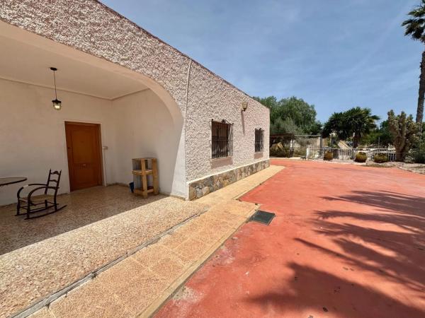 Casa independiente en camino de Jubalcoy