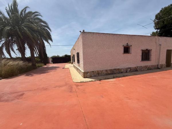 Casa independiente en camino de Jubalcoy