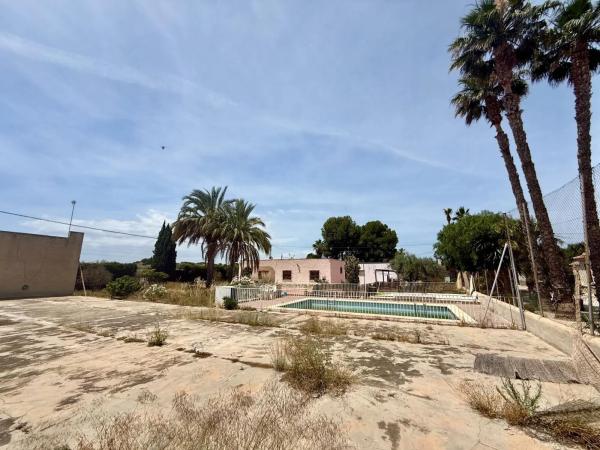 Casa independiente en camino de Jubalcoy