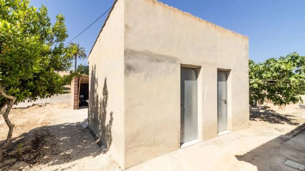 Casa independiente en Pd. Altabix Pol. 1