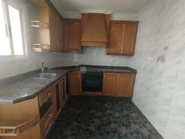 Piso en calle Monserrate Guilabert Valero