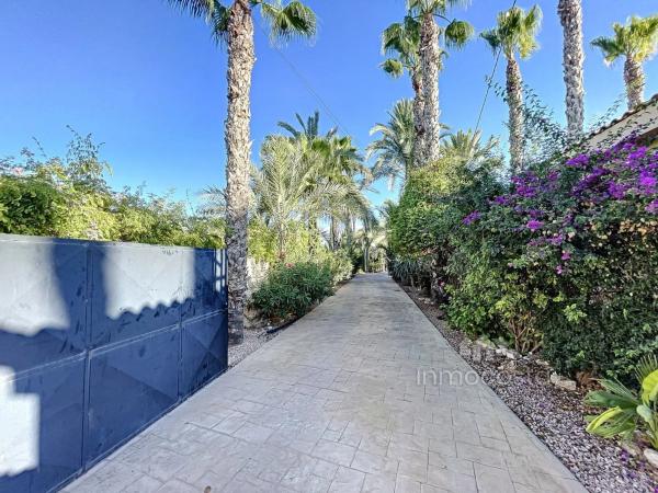 Casa independiente en Partida la Marina