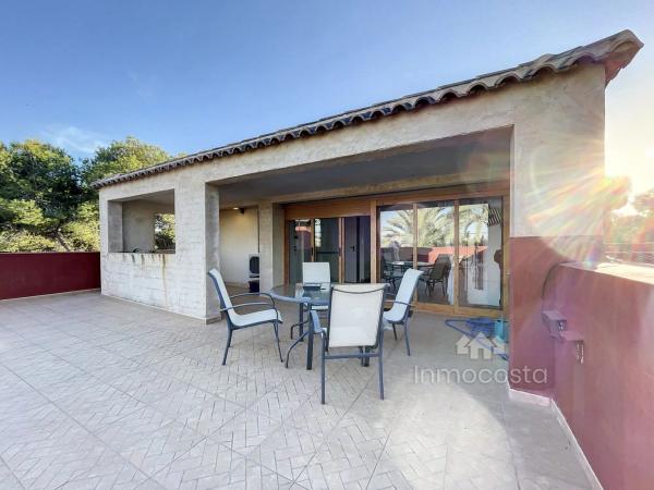 Casa independiente en Partida la Marina