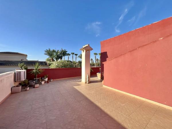 Casa independiente en Partida la Marina