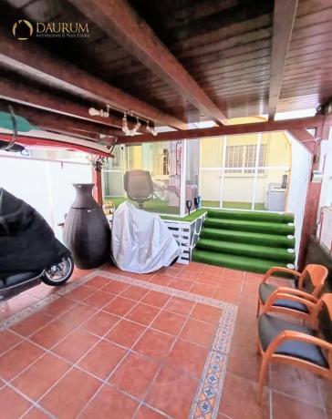 Chalet adosado en calle Canarias