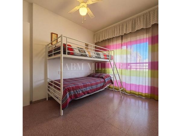 Piso en Arenales del Sol