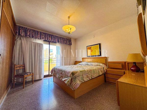 Piso en Arenales del Sol