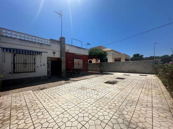 Casa independiente en calle Palangre