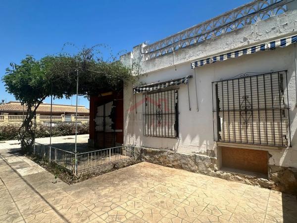 Casa independiente en calle Palangre