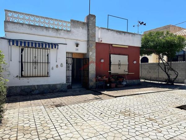 Casa independiente en calle Palangre
