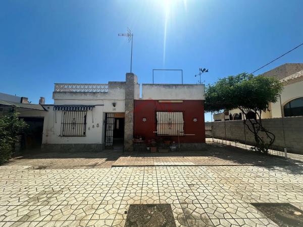 Casa independiente en calle Palangre