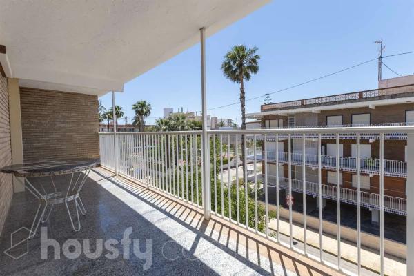 Piso en calle Rojales