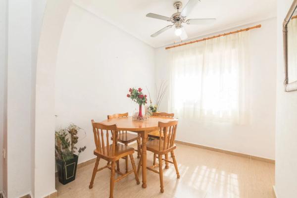 Chalet adosado en calle Río Vinalopó s/n