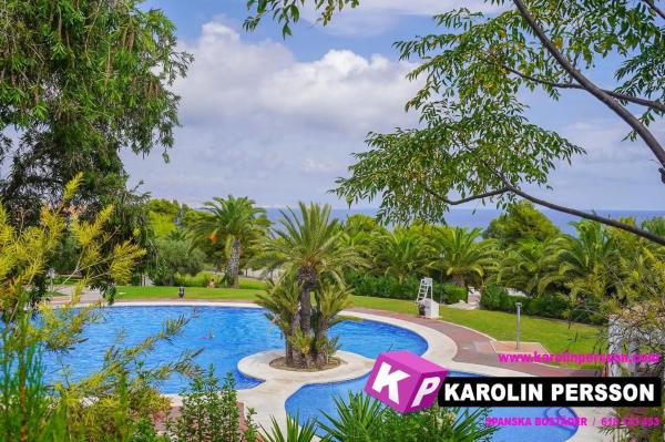 Casa independiente en calle Handel