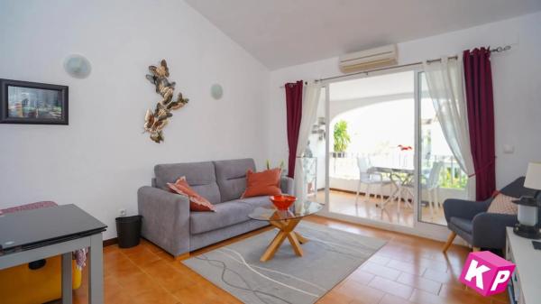 Casa independiente en calle Handel