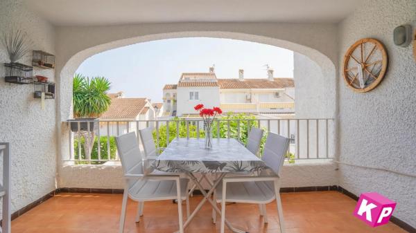 Casa independiente en calle Handel