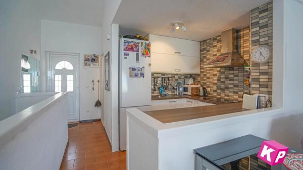 Casa independiente en calle Handel