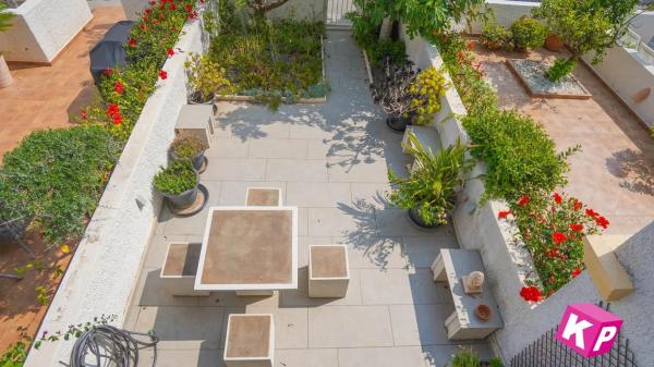 Casa independiente en calle Handel