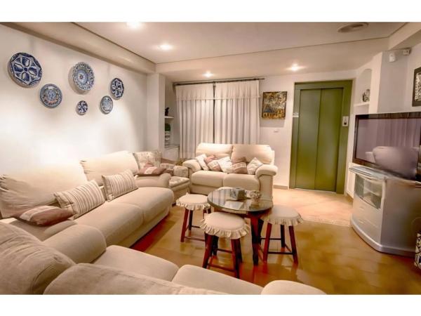 Casa independiente en carretera Elche - Santa Pola