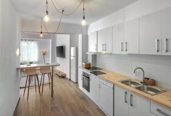 Piso en calle Salitre, 14