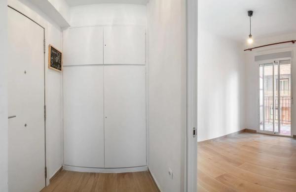 Piso en calle Salitre, 14